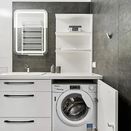 Swistackiego With Free Garage By Renters Apartmán Vratislav