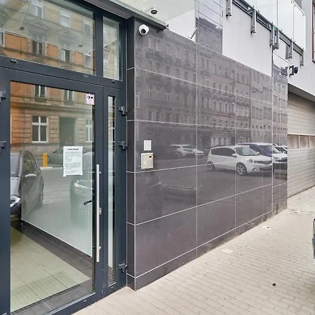 Swistackiego With Free Garage By Renters Apartmán Vratislav