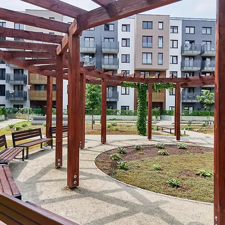Swistackiego With Free Garage By Renters Apartmán Vratislav